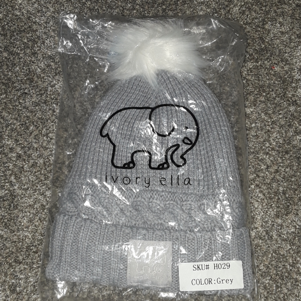 NEW Ivory Ella hat